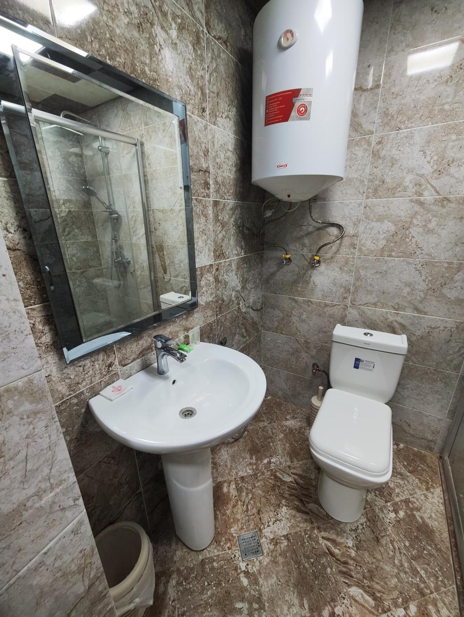 Gemi Hotel Сумґайит Екстер'єр фото